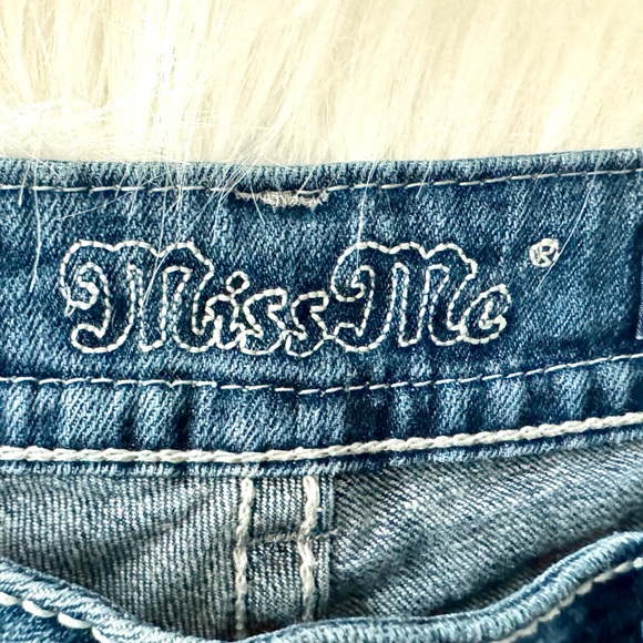 Miss Me Jeans - Picture 9 of 13
